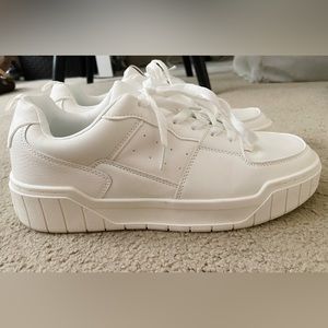 Primark White Chunky Low-Rise Platform Sneakers